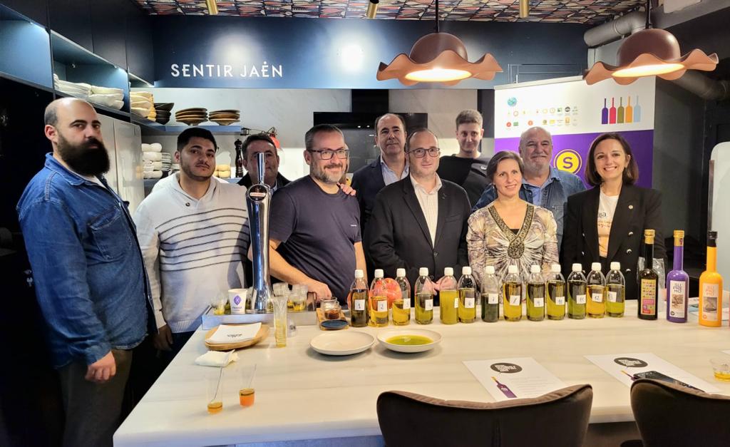 El aceite de oliva jiennense, protagonista en el Programa Andaluz de Cultura Gastronómica ‘Andalucía come cultura’
